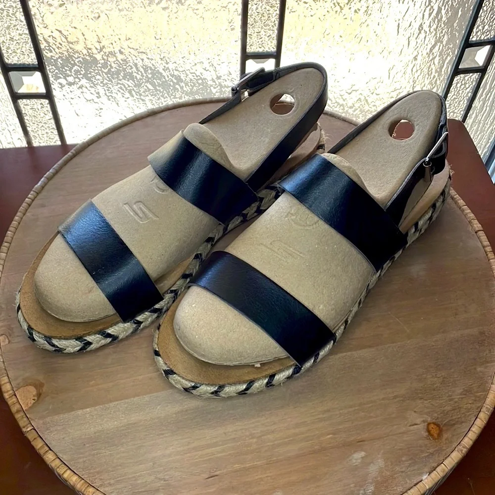 Time and Tru Espadrille Sandals Women’s Size 9 Black Platform Slingback